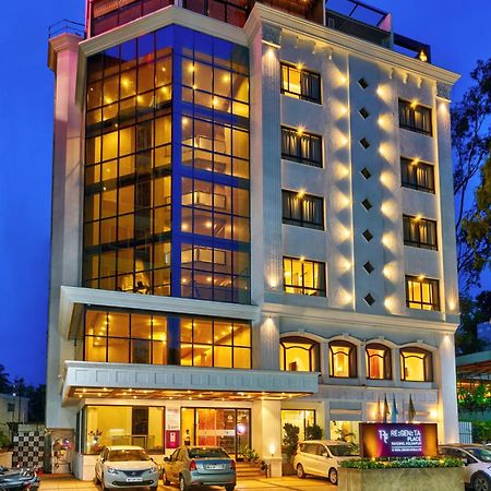 Regenta Place Raysons Колхапур Экстерьер фото