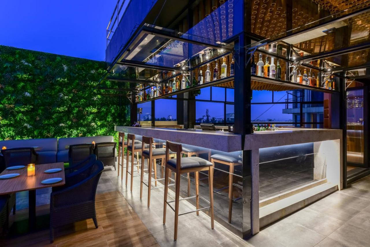 Regenta Place Raysons Колхапур Экстерьер фото