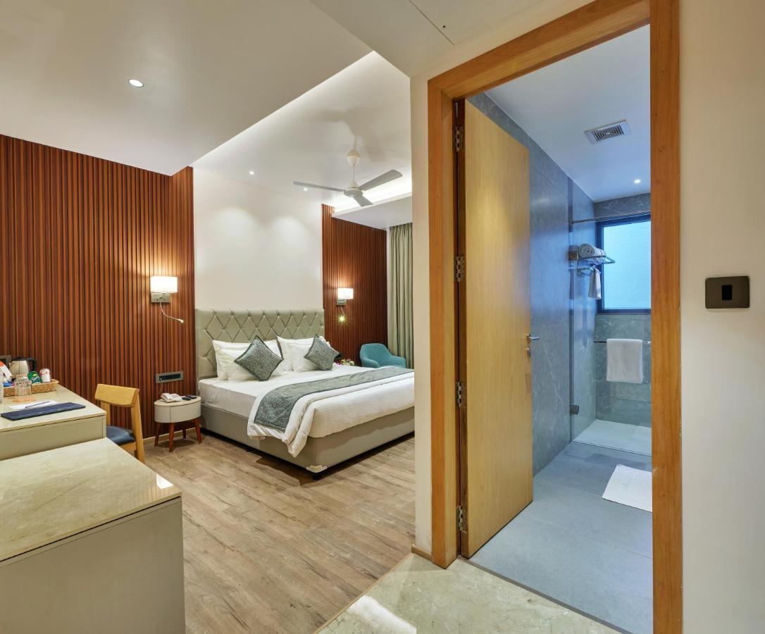 Regenta Place Raysons Колхапур Экстерьер фото
